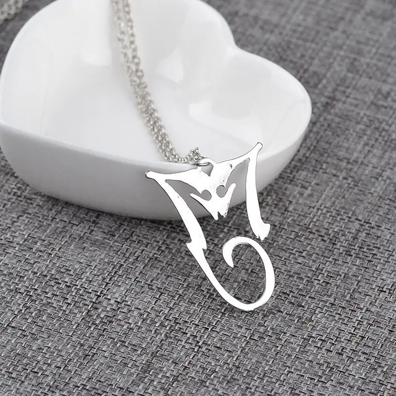 Anime Pendant Necklace - Kalung dengan liontin berbentuk Michael Jackson,
