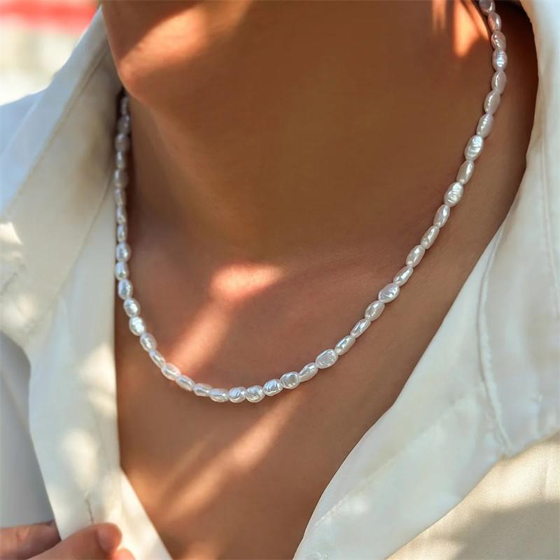 Pearl Choker Necklace Vintage - Kalung Choker Mutiara Imitasi Sederhana Mode